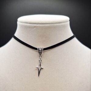 Handmade Black Velvet Star y2k Choker